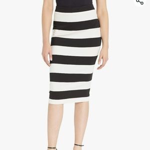 Mossimo black and white stretch pencil skirt fully lined